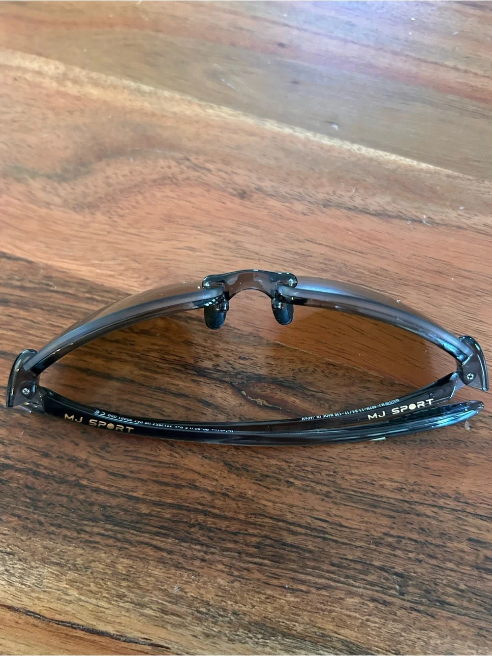 Maui Jim Ho'okipa Titanium Rimless sunglasses with Brown Lenses with case/ cloth